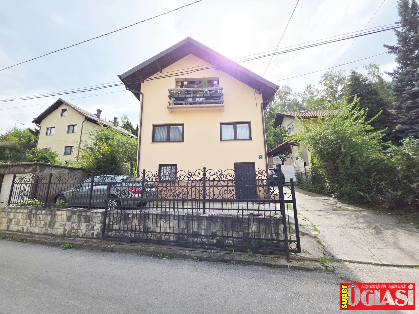 Kuća Grbavica, 150m2, kuća, površina 150m2