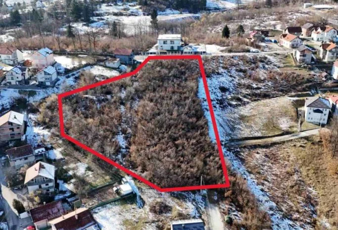 Ilidža, Osjek, 9.000m2.