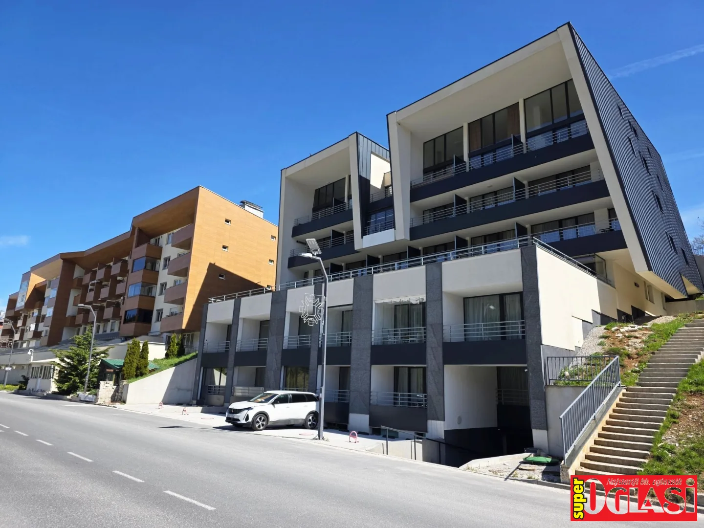 Trosoban apartman sa garažom Bjelašnica, 70 m2