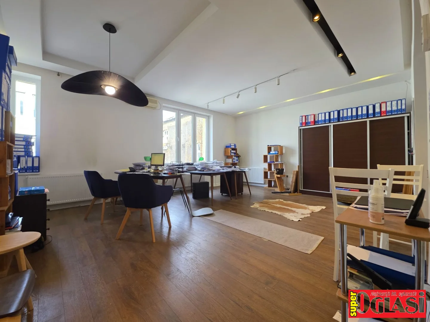 Renoviran četverosoban stan Ferhadija, 120 m2