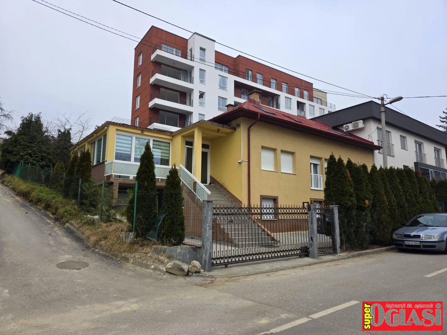 Kuća na tri etaže Vogošća, 200 m2