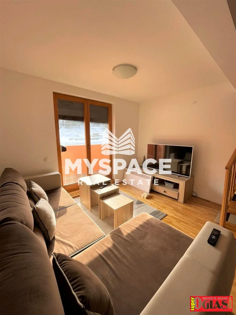 Apartman na dvije etaže Jahoirina-Dvorišta, 53m2