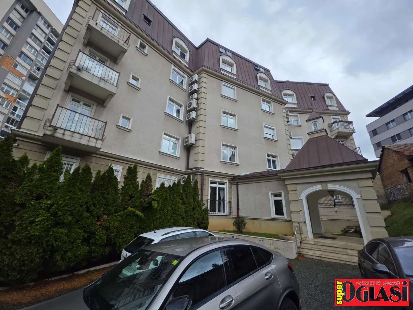 Dvosoban namješten stan sa garažom Koševo, Koševska Hills, 81 m2