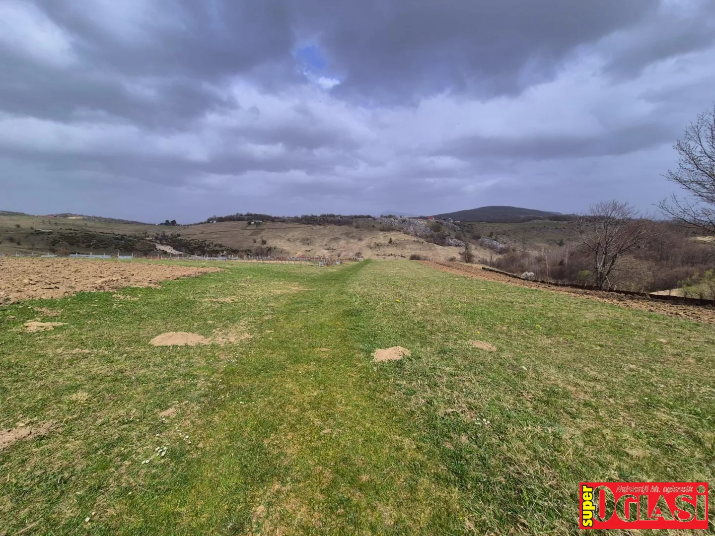 Zemljište Dejčići, 1102 m2