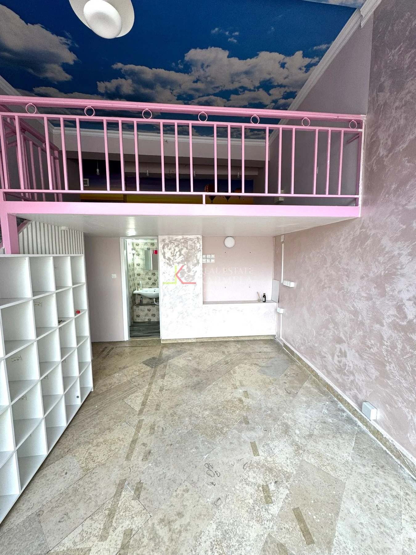 Ciglane, Husrefa Redžića, 26+15 m²