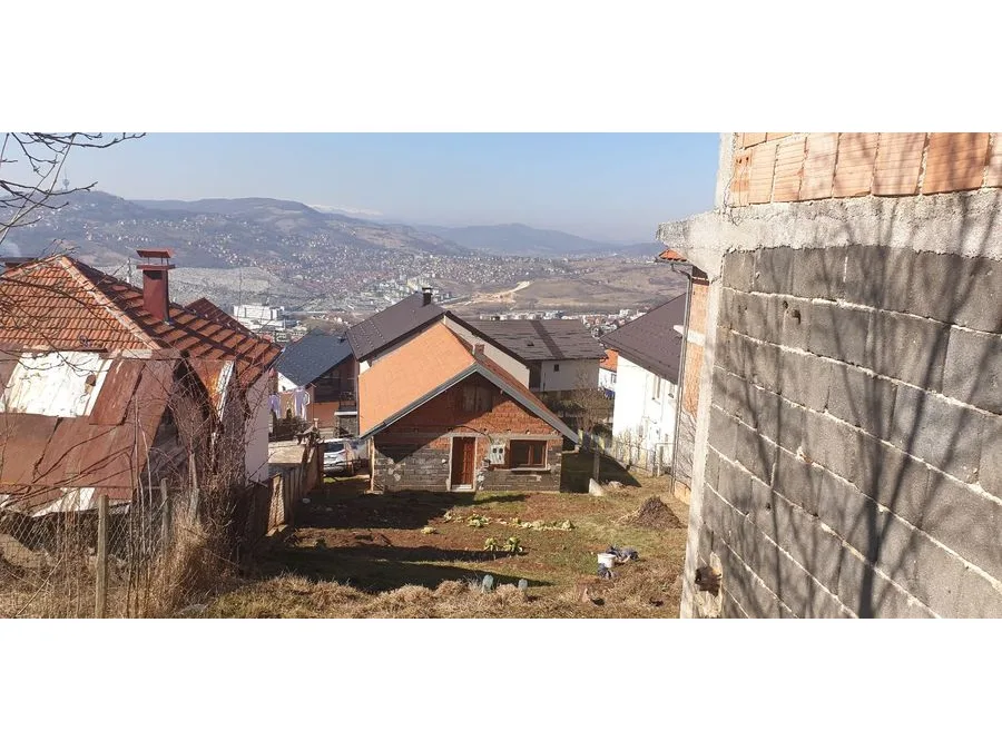 Centar, Panjina Kula, dvije, okućnica 550m2.